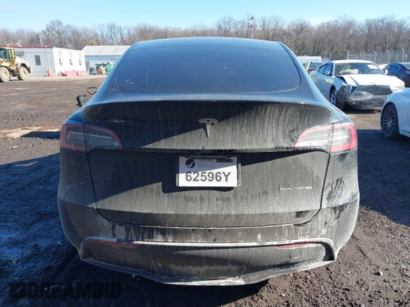 2022 Tesla Model Y Long Range with VIN 7SAYGDEE7NF316856, listed as a IAAI auction lot 41452234 with Not Provided miles and . Bid and sale history available at carsss.com. Image 16.