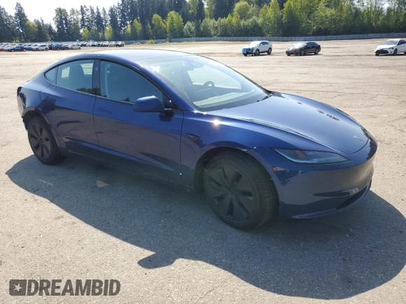 2024 Tesla Model 3 z VIN 5YJ3E1EA2RF846411, wystawiony jako Copart lot #54396985 z przebiegiem 5 162 mil mil oraz Szkoda całkowita • Salvage title. Historia ofert i sprzedaży dostępna na DreamBid. Obrazek 4.