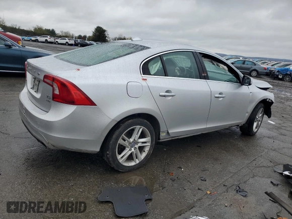 2015 Volvo S60 T5 Premier with VIN YV1612TB8F1302889, listed as a Copart auction lot 52583955 with 91,389 mi miles and Salvage Title. Bid and sale history available at carsss.com. Image 3.