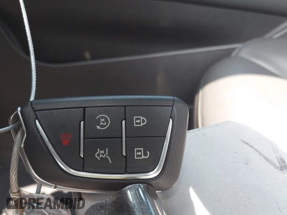 2025 Cadillac XT4 FWD Premium Luxury with VIN 1GYFZCR45SF128039, listed as a IAAI auction lot 42563517 with 18,478 mi miles and . Bid and sale history available at DreamBid. Image 11.