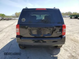 2014 Jeep Patriot Altitude with VIN 1C4NJPBA1ED674353, listed as a Copart auction lot 54833005 with 83,183 mi miles and Salvage title. Bid and sale history available at DreamBid. Image 6.