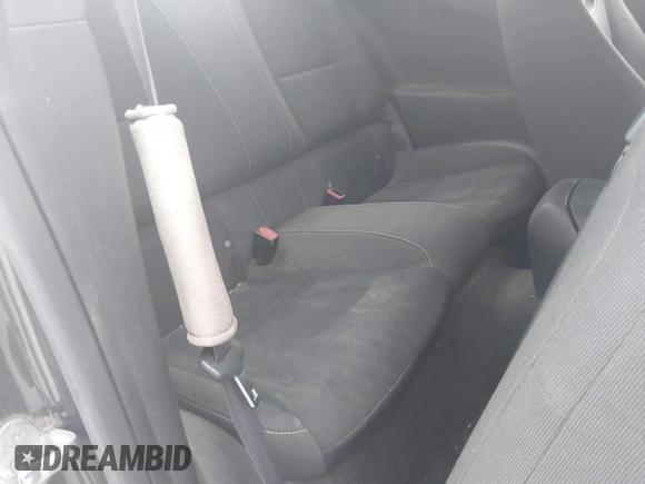 2012 Chevrolet Camaro 2LS z VIN 2G1FA1E34C9163205, wystawiony jako IAAI lot #41395889 z przebiegiem 40 765 mil mil oraz . Historia ofert i sprzedaży dostępna na DreamBid. Obrazek 8.