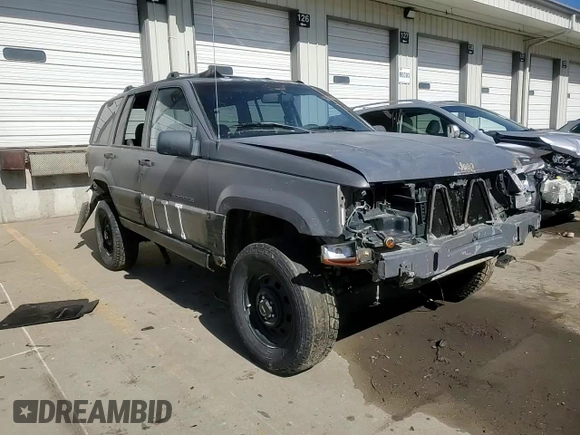 1997 Jeep Grand Cherokee Laredo with VIN 1J4GZ58S1VC528525, listed as a Copart auction lot 46170225 with 0 mi miles and Salvage Title. Bid and sale history available at carsss.com. Image 11.