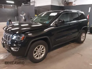 2020 Jeep Grand Cherokee Altitude z VIN 1C4RJFAG5LC375419, wystawiony jako IAAI lot #41936395 z przebiegiem 37 035 mil mil oraz . Historia ofert i sprzedaży dostępna na DreamBid. Obrazek 2.