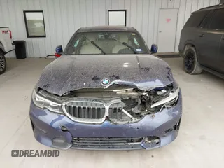2020 BMW 3 Series 330i with VIN 3MW5R1J00L8B42355, listed as a IAAI auction lot 41817750 with 52,069 mi miles. Bid and sale history available at carsss.com. Image 12.