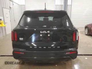 2022 Kia Sorento LX z VIN 5XYRGDLC8NG083601, wystawiony jako Copart lot #42580075 z przebiegiem 28 725 mil mil oraz Szkoda całkowita • Salvage title. Historia ofert i sprzedaży dostępna na DreamBid. Obrazek 6.