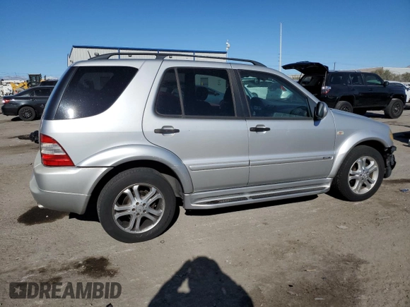 2001 Mercedes-Benz M 320/430/500 z VIN 4JGAB54E91A274807, wystawiony jako Copart lot #50099165 z przebiegiem 250 220 mil mil oraz Szkoda całkowita • Salvage title. Historia ofert i sprzedaży dostępna na DreamBid. Obrazek 3.