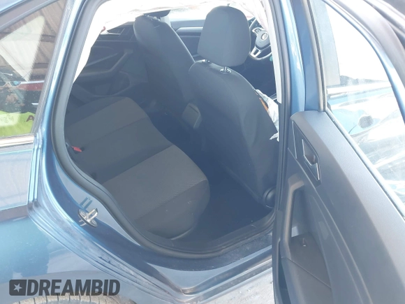 2020 Volkswagen Jetta S с VIN 3VWCB7BU0LM067356, выставлен на аукционе IAAI как лот 42151760 с пробегом 58 807 миль миль и . История ставок и продаж доступна на DreamBid. Изображение 8.