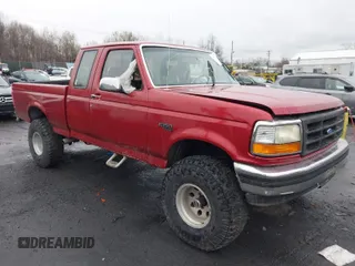 1995 Ford F-150 with VIN 1FTEX14H3SKB22155, listed as a IAAI auction lot 41930334 with 208,250 mi miles. Bid and sale history available at carsss.com. Image 1.
