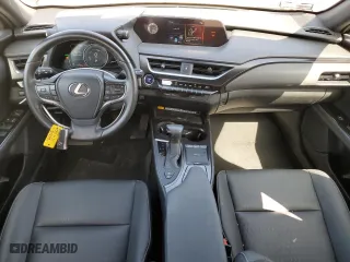 2022 Lexus UX with VIN JTHX9JBH1N2056617, listed as a Copart auction lot 47960103 with 28,948 mi miles. Bid and sale history available at carsss.com. Image 8.