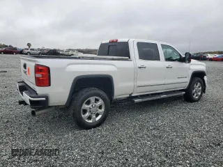 2019 GMC Sierra 2500HD Denali z VIN 1GT12SEY8KF150379, wystawiony jako Copart lot #80525704 z przebiegiem Nie podano mil oraz Szkoda całkowita • Salvage title. Historia ofert i sprzedaży dostępna na DreamBid. Obrazek 3.