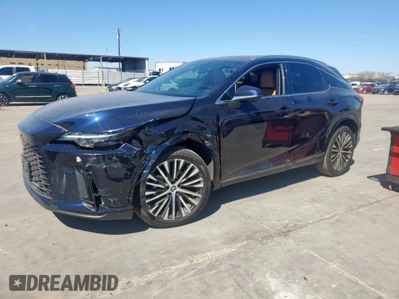 2024 Lexus RX 350 z VIN 2T2BAMBA7RC027553, wystawiony jako Copart lot #49525725 z przebiegiem 17 672 mil mil oraz Czysty tytuł • Clean title. Historia ofert i sprzedaży dostępna na DreamBid. Obrazek 1.