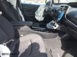 2018 Toyota Prius Prime Plus with VIN JTDKARFP3J3096141, listed as a IAAI auction lot 41822905 with 61,159 mi miles. Bid and sale history available at carsss.com. Image 5.