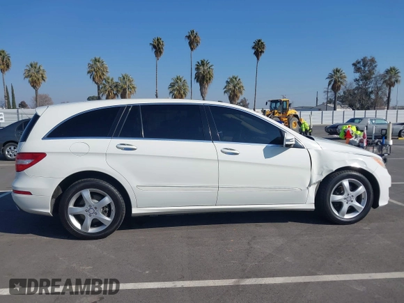 2011 Mercedes-Benz R 350 with VIN 4JGCB6FE7BA113434, listed as a IAAI auction lot 41460531 with 248,643 mi miles and . Bid and sale history available at DreamBid. Image 13.