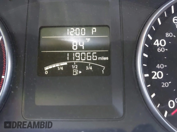 2013 Volkswagen Jetta SE с VIN 3VWDX7AJ5DM269494, выставлен на аукционе IAAI как лот 42032902 с пробегом 119 066 миль миль и . История ставок и продаж доступна на DreamBid. Изображение 7.