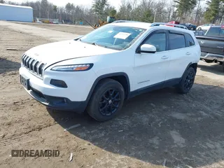 2017 Jeep Cherokee Latitude z VIN 1C4PJMCBXHW668767, wystawiony jako IAAI lot #41795738 z przebiegiem 95 206 mil mil oraz . Historia ofert i sprzedaży dostępna na DreamBid. Obrazek 21.