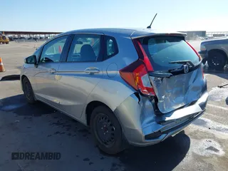 2020 Honda Fit LX z VIN 3HGGK5H48LM700879, wystawiony jako IAAI lot #42290266 z przebiegiem 90 963 mil mil oraz . Historia ofert i sprzedaży dostępna na DreamBid. Obrazek 3.