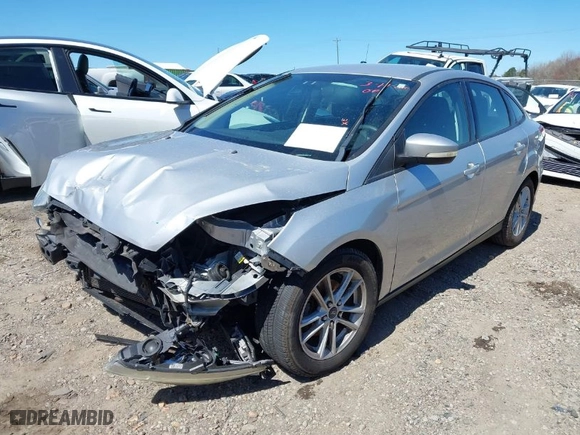 2015 Ford Focus SE with VIN 1FADP3F24FL246652, listed as a IAAI auction lot 41820270 with 89,766 mi miles. Bid and sale history available at carsss.com. Image 2.