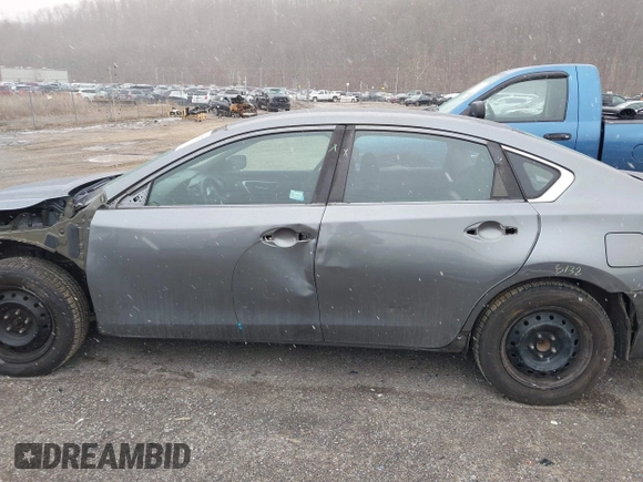 2016 Nissan Altima S with VIN 1N4AL3AP2GN359698, listed as a IAAI auction lot 41520202 with 190,040 mi miles and . Bid and sale history available at carsss.com. Image 15.