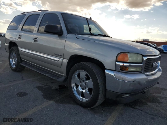 2006 GMC Yukon SLE with VIN 1GKEC13Z26R135499, listed as a Copart auction lot 72391484 with 428,553 mi miles and Salvage Title. Bid and sale history available at carsss.com. Image 4.