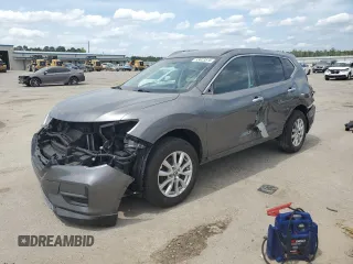 2017 Nissan Rogue SV с VIN KNMAT2MVXHP511392, выставлен на аукционе Copart как лот 53023515 с пробегом 59 230 миль миль и Списание • Salvage title. История ставок и продаж доступна на DreamBid. Изображение 1.