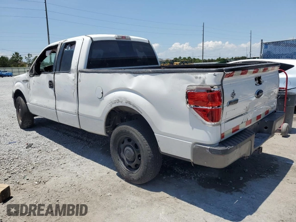 2014 Ford F-150 XL with VIN 1FTEX1CM5EFA57031, listed as a Copart auction lot 57641975 with 280,074 mi miles and Salvage title. Bid and sale history available at DreamBid. Image 2.