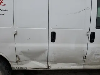 2008 Chevrolet Express Cargo Van with VIN 1GCGG25C981188144, listed as a Copart auction lot 76550214 with 292,178 mi miles and Salvage Title. Bid and sale history available at carsss.com. Image 10.