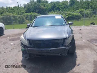 2010 Honda Accord EX-L z VIN 1HGCP2F87AA072599, wystawiony jako IAAI lot #42321807 z przebiegiem 222 273 mil mil oraz . Historia ofert i sprzedaży dostępna na DreamBid. Obrazek 12.