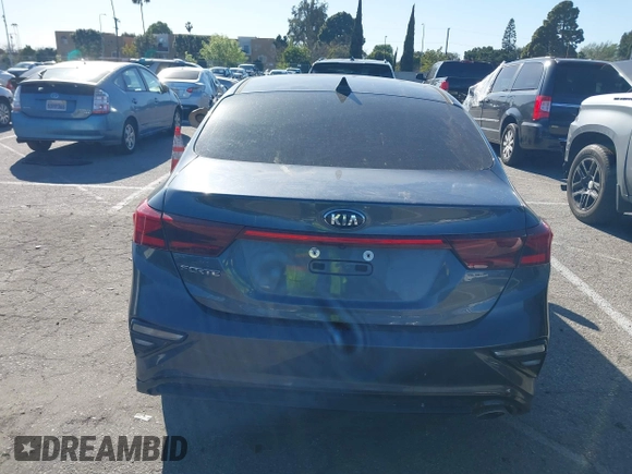 2019 Kia Forte LXS with VIN 3KPF24AD8KE070188, listed as a IAAI auction lot 41826421 with 81,359 mi miles. Bid and sale history available at carsss.com. Image 16.