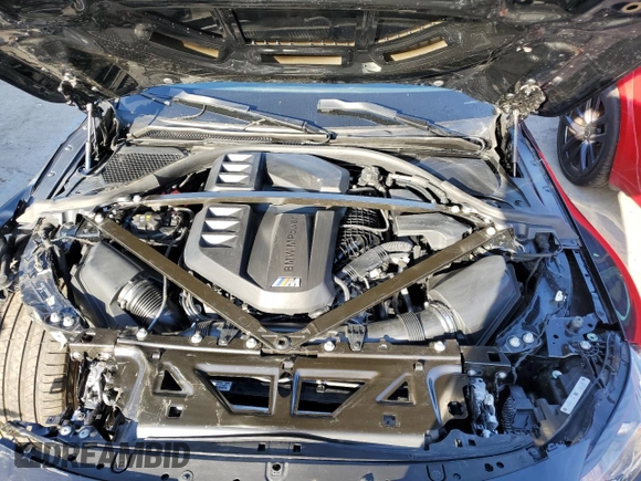 2024 BMW M2 with VIN 3MF13DM06R8E28720, listed as a Copart auction lot 77493254 with 5,913 mi miles and Salvage Title. Bid and sale history available at carsss.com. Image 11.