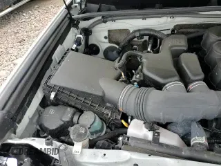 2023 Toyota 4Runner SR5 Premium с VIN JTENU5JR3P6196426, выставлен на аукционе Copart как лот 70474475 с пробегом 16 607 миль миль и Списание • Salvage title. История ставок и продаж доступна на DreamBid. Изображение 13.