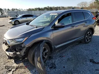 2018 Honda CR-V Touring with VIN 7FARW2H96JE038148, listed as a Copart auction lot 48776065 with 70,913 mi miles and Salvage Title. Bid and sale history available at carsss.com. Image 1.