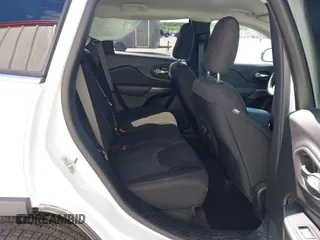 2019 Jeep Cherokee Latitude with VIN 1C4PJMCB6KD284293, listed as a IAAI auction lot 42597573 with 112,301 mi miles and . Bid and sale history available at DreamBid. Image 8.