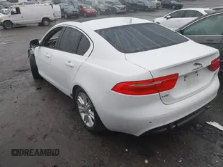 2018 Jaguar XE 25t Premium with VIN SAJAD4FX8JCP24380, listed as a IAAI auction lot 41423753 with 90,623 mi miles. Bid and sale history available at carsss.com. Image 3.