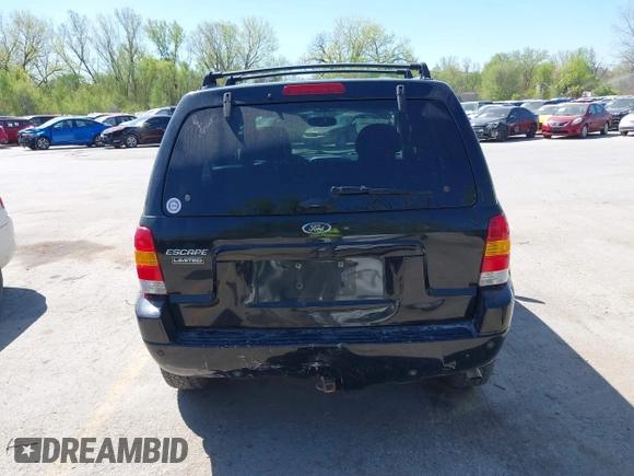2003 Ford Escape Limited с VIN 1FMCU94103KB90251, выставлен на аукционе IAAI как лот 42034006 с пробегом 225 566 миль миль и . История ставок и продаж доступна на DreamBid. Изображение 16.