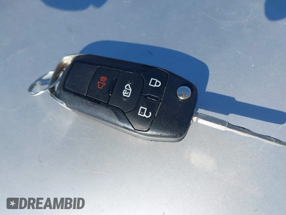 2020 Ford Transit Connect XLT с VIN NM0LS7F26L1480663, выставлен на аукционе IAAI как лот 41842604 с пробегом 105 011 миль миль и . История ставок и продаж доступна на DreamBid. Изображение 11.