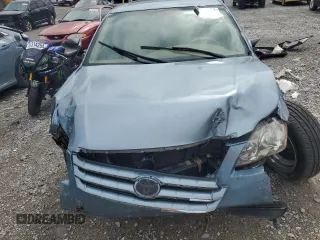 2006 Toyota Avalon XL z VIN 4T1BK36B96U137772, wystawiony jako Copart lot #61153324 z przebiegiem 1 111 mil mil oraz Szkoda całkowita • Salvage title. Historia ofert i sprzedaży dostępna na DreamBid. Obrazek 12.