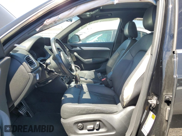 2016 Audi Q3 Premium Plus z VIN WA1BFCFS2GR021871, wystawiony jako Copart lot #56348965 z przebiegiem 66 099 mil mil oraz Szkoda całkowita • Salvage title. Historia ofert i sprzedaży dostępna na DreamBid. Obrazek 7.