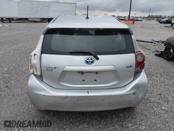 2013 Toyota Prius One z VIN JTDKDTB31D1545100, wystawiony jako IAAI lot #40760019 z przebiegiem 212 999 mil mil oraz . Historia ofert i sprzedaży dostępna na DreamBid. Obrazek 16.