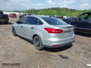 2016 Ford Focus S with VIN 1FADP3E25GL302195, listed as a IAAI auction lot 41963014 with 170,210 mi miles. Bid and sale history available at carsss.com. Image 3.