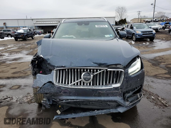 2021 Volvo XC90 Inscription with VIN YV4A22PL1M1691238, listed as a Copart auction lot 45047615 with 74,675 mi miles and Salvage Title. Bid and sale history available at carsss.com. Image 5.
