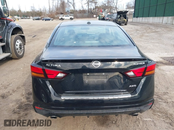 2019 Nissan Altima 2.5 Platinum with VIN 1N4BL4FW1KC127673, listed as a IAAI auction lot 41773674 with 30,713 mi miles. Bid and sale history available at carsss.com. Image 16.