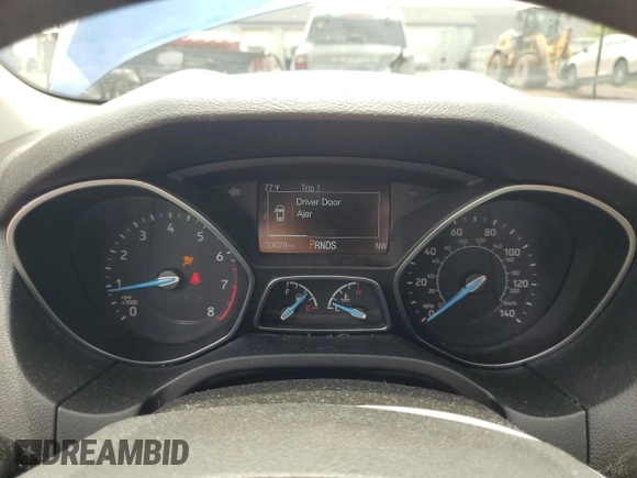 2018 Ford Focus SE with VIN 1FADP3FEXJL282378, listed as a Copart auction lot 59371975 with 30,029 mi miles and Salvage title. Bid and sale history available at DreamBid. Image 9.