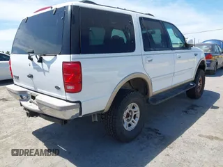1999 Ford Expedition XLT с VIN 1FMPU18L0XLA28974, выставлен на аукционе IAAI как лот 42633196 с пробегом Не указан миль и . История ставок и продаж доступна на DreamBid. Изображение 4.