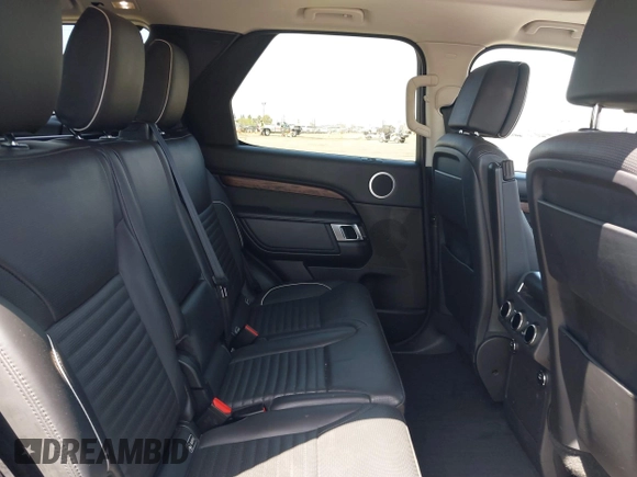2017 Land Rover Discovery HSE Luxury with VIN SALRHBBV9HA030844, listed as a IAAI auction lot 42055028 with 101,114 mi miles. Bid and sale history available at carsss.com. Image 8.
