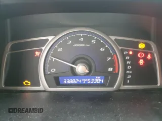 2006 Honda Civic z VIN 2HGFG12346H003430, wystawiony jako Copart lot #85204224 z przebiegiem 338 824 mil mil oraz Czysty tytuł • Clean title. Historia ofert i sprzedaży dostępna na DreamBid. Obrazek 9.