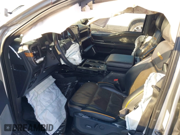 2022 Ford F-150 XL with VIN 1FTEW1E81NFA62939, listed as a IAAI auction lot 41580557 with 46,971 mi miles and . Bid and sale history available at carsss.com. Image 5.