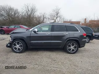 2019 Jeep Grand Cherokee Overland with VIN 1C4RJFCG6KC845761, listed as a IAAI auction lot 41542623 with 11,558 mi miles. Bid and sale history available at carsss.com. Image 15.