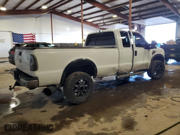 2008 Ford F-350 XL with VIN 1FTWX31R98EB22035, listed as a Copart auction lot 43644045 with 272,372 mi miles and Salvage Title. Bid and sale history available at DreamBid. Image 3.