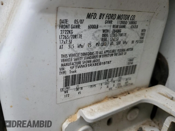 2008 Ford F-350 XL with VIN 1FTWW31RX8EB18787, listed as a Copart auction lot 43568645 with 237,226 mi miles and Salvage Title. Bid and sale history available at DreamBid. Image 12.